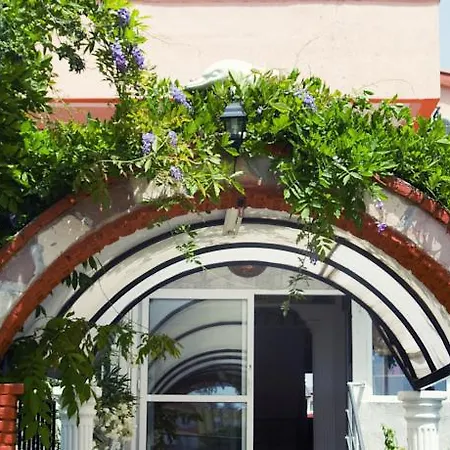 Mediterranean Garden 公寓 锡德