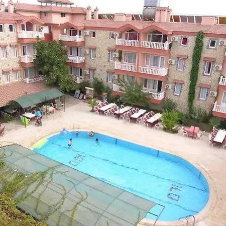 Mediterranean Garden Apartament